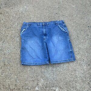 size - 48 wrangler dark wash carpenter jorts